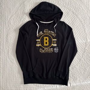 Reebok Boston Bruins Montreal Canadiens Sweatshirt Hoodie Winter Classic Womens